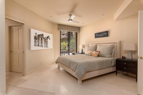 5651 N Echo Canyon Cir, Phoenix, AZ 85018 photo 17