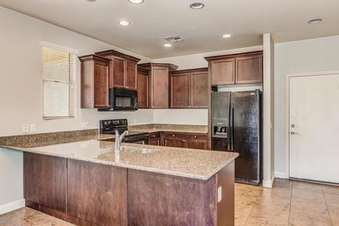 3290 E Orchid Ln, Gilbert, AZ 85296 photo 8