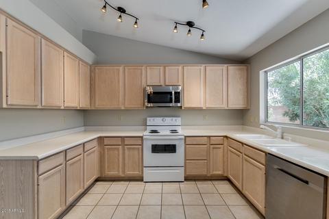6318 E Regina St, Mesa, AZ 85215 photo 4