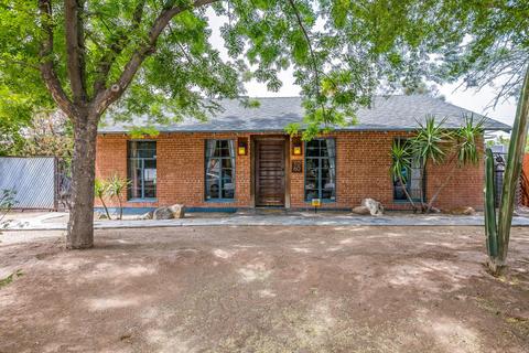 1048 E Indianola Ave, Phoenix, AZ 85014 photo 2