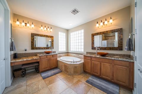 3943 E Waller Ln, Phoenix, AZ 85050 photo 18