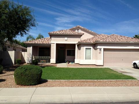 1028 S Oak St, Gilbert, AZ 85233 photo 1