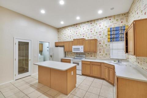 3289 E Clark Dr, Gilbert, AZ 85297 photo 8