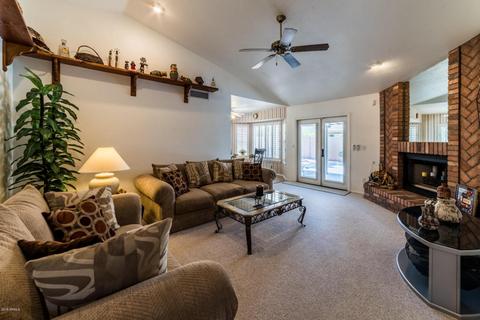 449 E Melody Ln, Gilbert, AZ 85234 photo 2