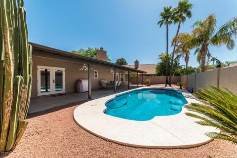 449 E Melody Ln, Gilbert, AZ 85234 photo 21