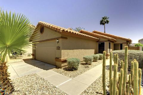 1347 E Muriel Dr, Phoenix, AZ 85022 photo 1