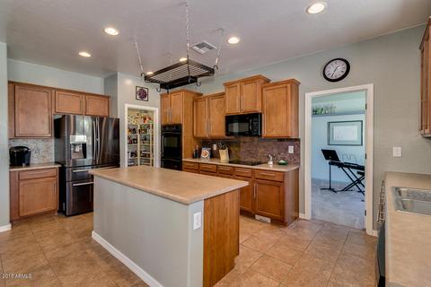 1530 E Lark St, Gilbert, AZ 85297 photo 4