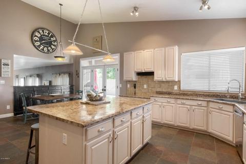 248 E Palomino Ct, Gilbert, AZ 85296 photo 7