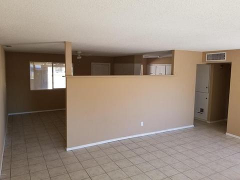 2902 N 60th Ave, Phoenix, AZ 85033 photo 5