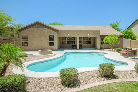 4040 E Adobe Dr, Phoenix, AZ 85050 photo 1