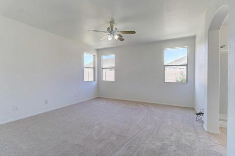 4182 E Seasons Cir, Gilbert, AZ 85297 photo 11
