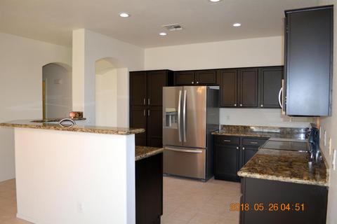 4182 E Seasons Cir, Gilbert, AZ 85297 photo 3