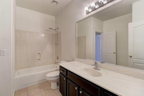 4182 E Seasons Cir, Gilbert, AZ 85297 photo 13