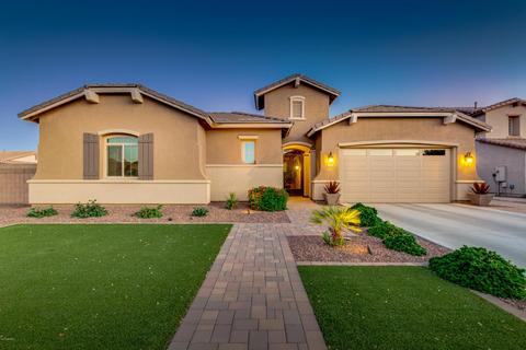 2487 E Orleans Dr, Gilbert, AZ 85298 photo 1