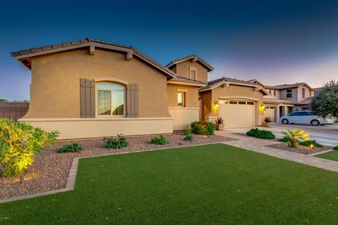 2487 E Orleans Dr, Gilbert, AZ 85298 photo 2