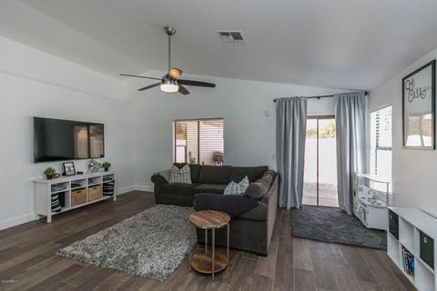 672 S Bahama Dr, Gilbert, AZ 85296 photo 5
