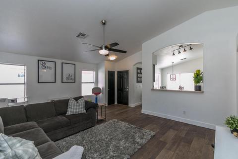 672 S Bahama Dr, Gilbert, AZ 85296 photo 7