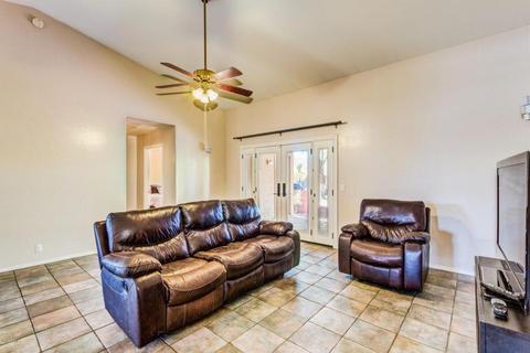 944 E Beverly Rd, Phoenix, AZ 85042 photo 9