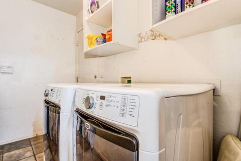944 E Beverly Rd, Phoenix, AZ 85042 photo 14