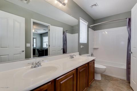 3266 E Isaiah Ct, Gilbert, AZ 85298 photo 32