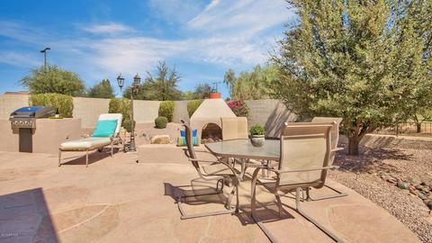 4406 E Strawberry Dr, Gilbert, AZ 85298 photo 2