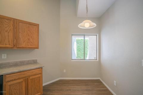 2606 E Pecan Rd, Phoenix, AZ 85040 photo 6