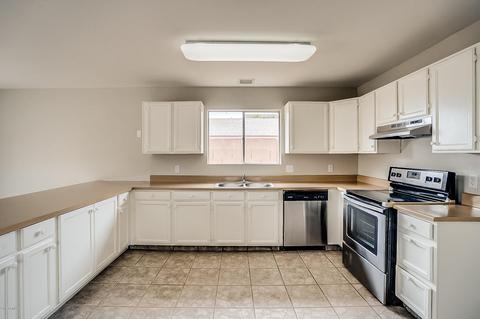 1437 E Topeka Dr, Phoenix, AZ 85024 photo 2