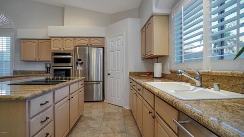 1325 E Desert Broom Way, Phoenix, AZ 85048 photo 19