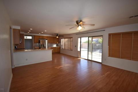 4613 E Summerhaven Dr, Phoenix, AZ 85044 photo 6