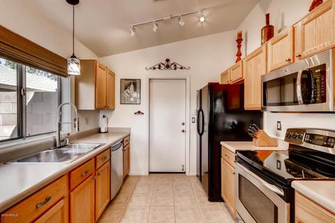 3435 E Wahalla Ln, Phoenix, AZ 85050 photo 8