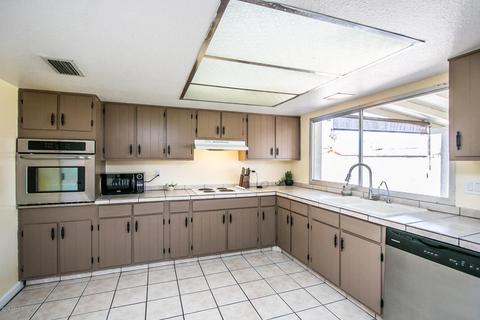 1946 Ellis Dr, Tempe, AZ 85282 photo 8