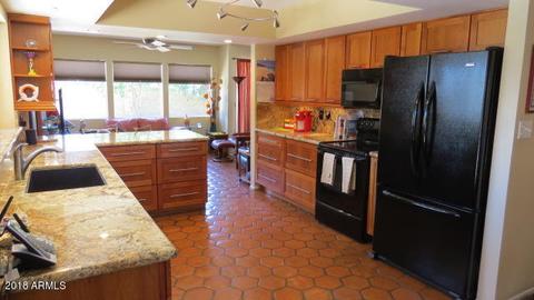 2869 E North Ln, Phoenix, AZ 85028 photo 12