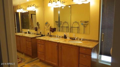 2869 E North Ln, Phoenix, AZ 85028 photo 21