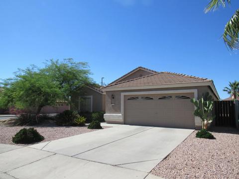 1104 E Windsor Dr, Gilbert, AZ 85296 photo 1