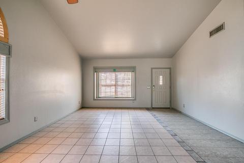 7054 E Lakeview Ave, Mesa, AZ 85209 photo 5