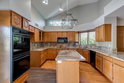 69 W Pecan Pl, Tempe, AZ 85284 photo 4
