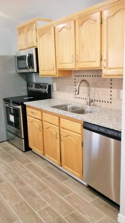 3302 E Claire Dr, Phoenix, AZ 85032 photo 5