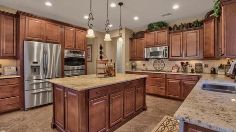 2451 E Crescent Way, Gilbert, AZ 85298 photo 2