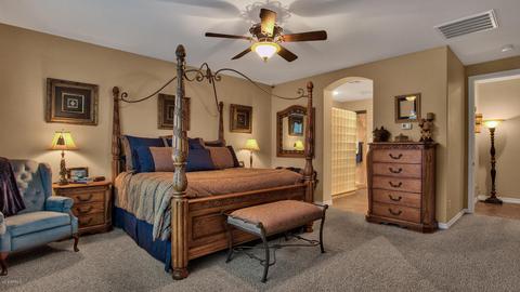2451 E Crescent Way, Gilbert, AZ 85298 photo 10