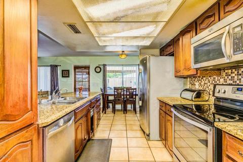 2013 E Watson Dr, Tempe, AZ 85283 photo 21