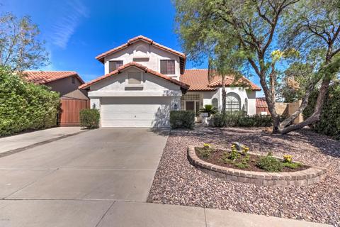 10 S Riata Dr, Gilbert, AZ 85296 photo 1
