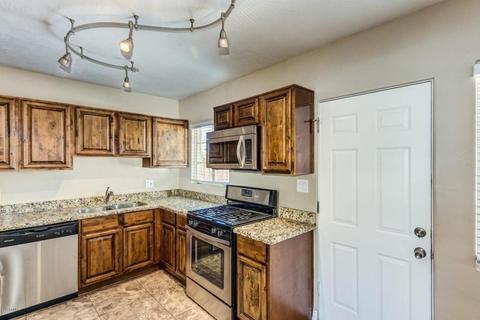 2740 W Solano Dr S, Phoenix, AZ 85017 photo 3