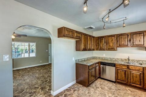 2740 W Solano Dr S, Phoenix, AZ 85017 photo 4