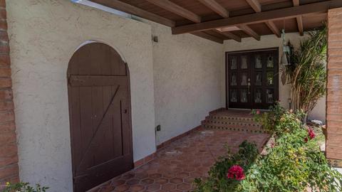2062 E Bishop Dr, Tempe, AZ 85282 photo 4
