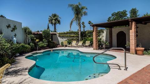 2062 E Bishop Dr, Tempe, AZ 85282 photo 1
