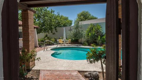 2062 E Bishop Dr, Tempe, AZ 85282 photo 5