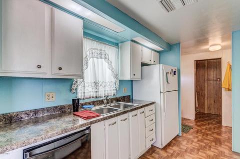 928 W Frontier St, Apache Junction, AZ 85120 photo 4