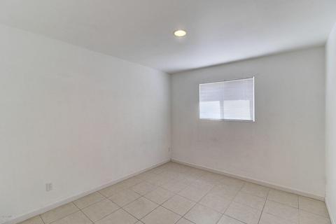 2136 E Broadmor Dr, Tempe, AZ 85282 photo 17
