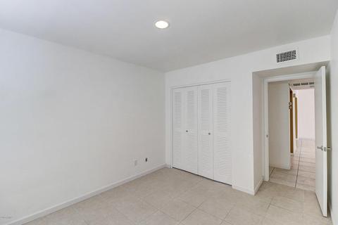 2136 E Broadmor Dr, Tempe, AZ 85282 photo 16