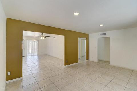 2136 E Broadmor Dr, Tempe, AZ 85282 photo 8